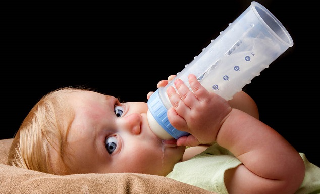 شیر مادر برای تغذیۀ میکروب‌ها طراحی شده است